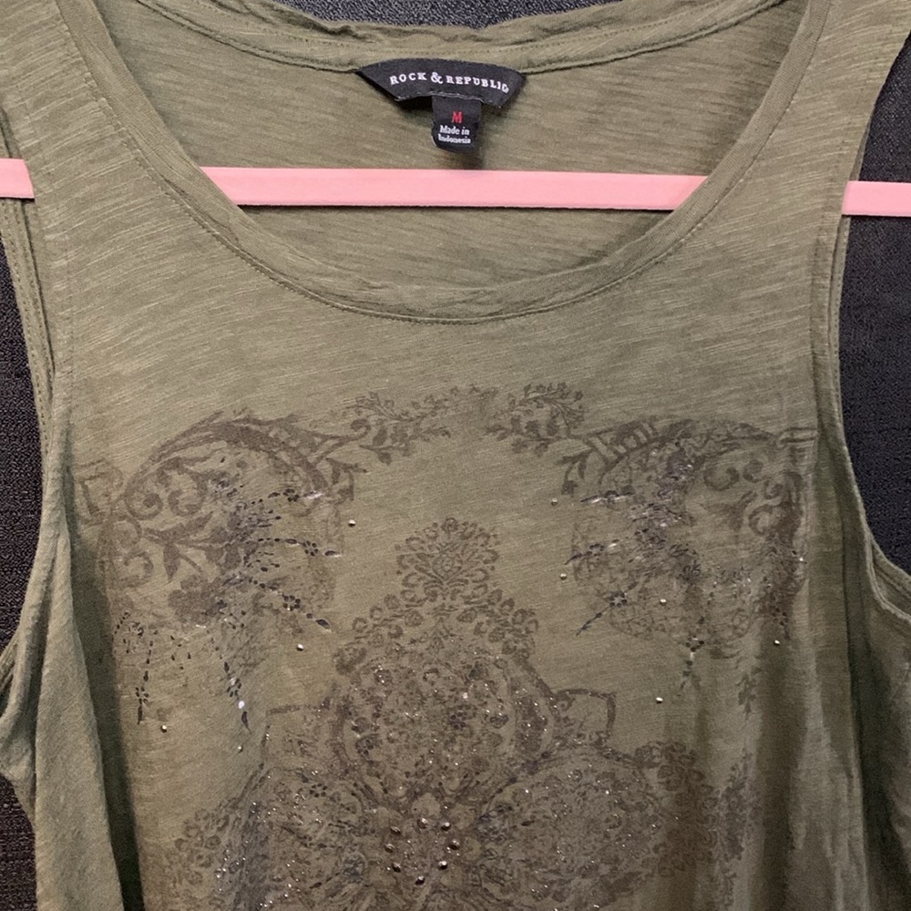 Rock and Republic Tank Top - Picture 3 of 7